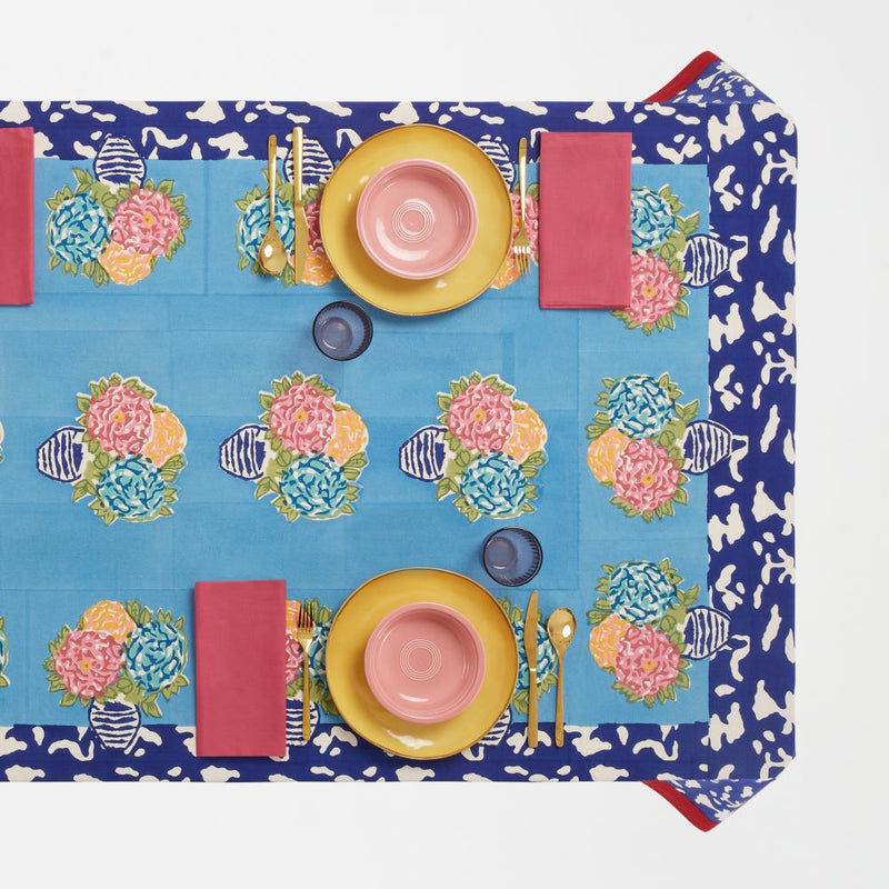 Lisa Corti X La Minervetta Matisse Pot Sky square table cover 180x180cm cloth